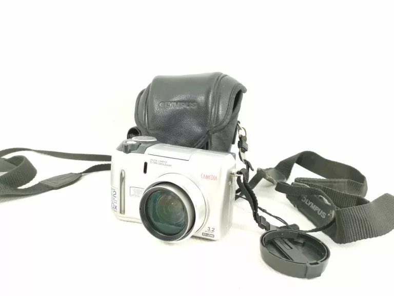 APARAT OLYMPUS C-740 ULTRA ZOOM