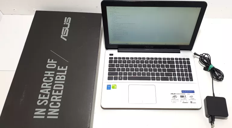 LAPTOP ASUS X555L PROCESOR I5/8 RAM/SSD 250GB/ KARTA GRAFICZNA NVIDIA 920M