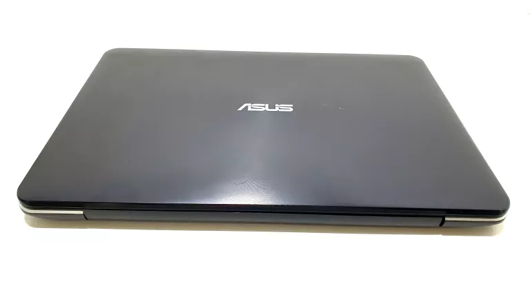LAPTOP ASUS X555L PROCESOR I5/8 RAM/SSD 250GB/ KARTA GRAFICZNA NVIDIA 920M