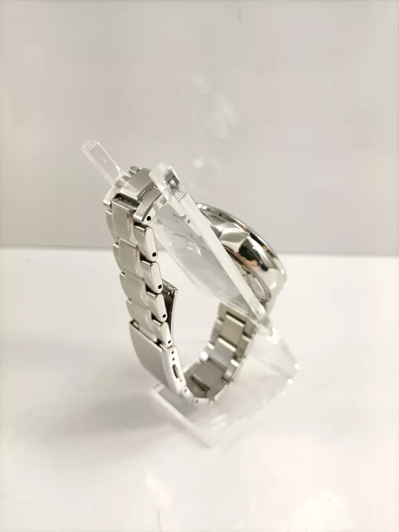 ZEGAREK AUTOMATYCZNY SEIKO KINETIC WORLD TIME SUN069P1