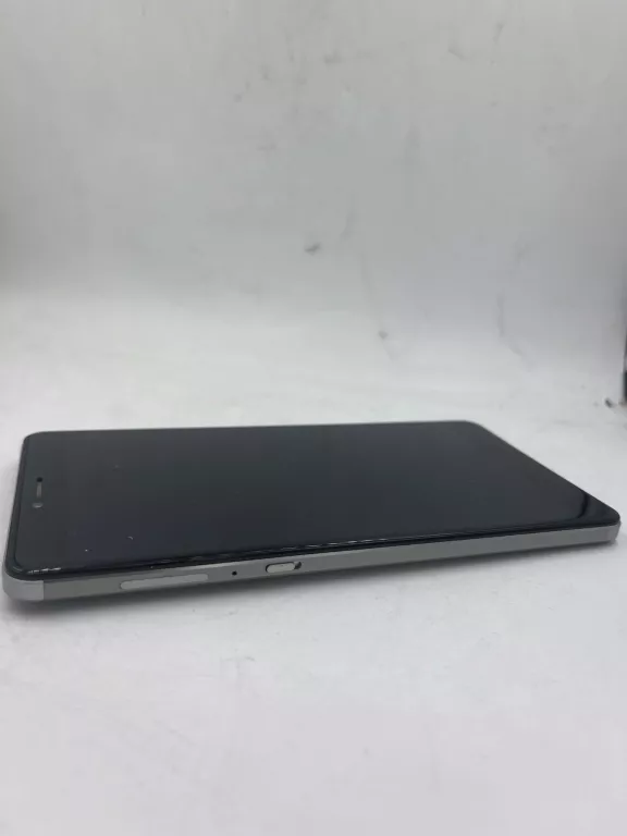 TELEFON BLUBOO MAYA MAX