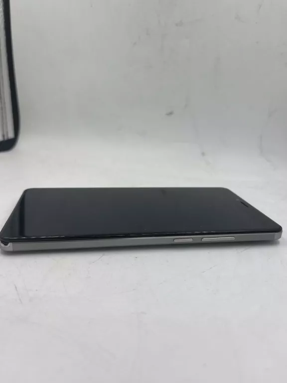 TELEFON BLUBOO MAYA MAX