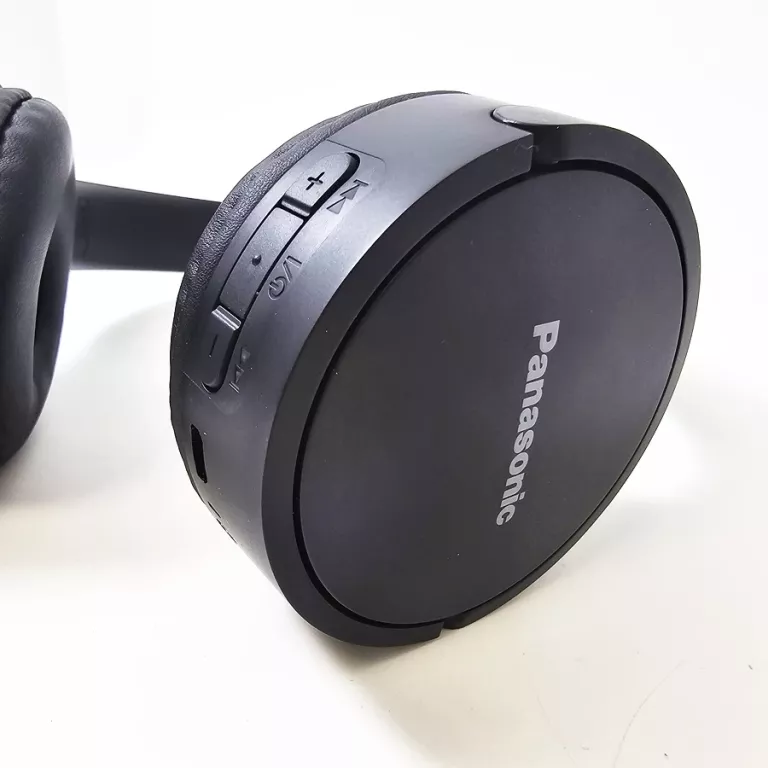 SŁUCHAWKI BEZPRZEWODOWE NAUSZNE PANASONIC RB-HF420B