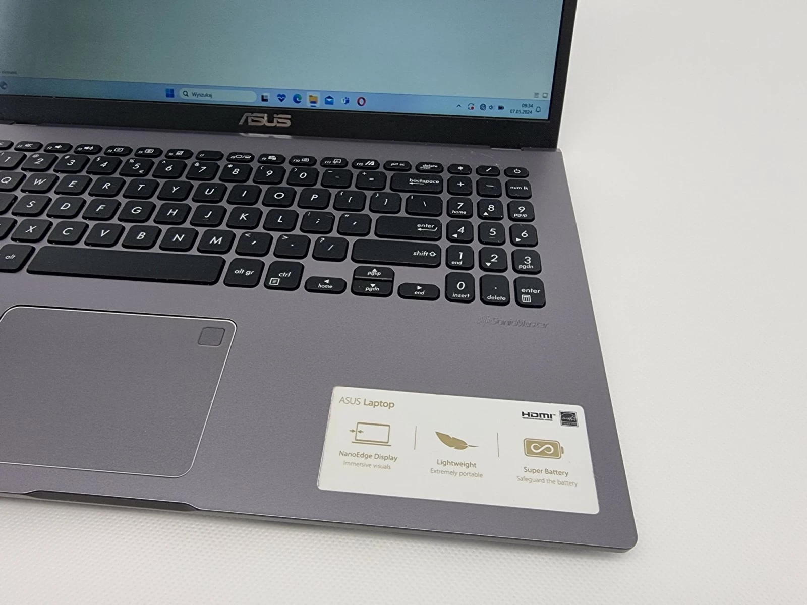 laptop-asus-a509ja-i3-1005g1-4gb-ram-256gb-stan-uzywany