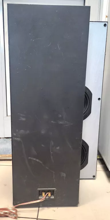KOLUMNY GŁOŚNIKOWE JBL