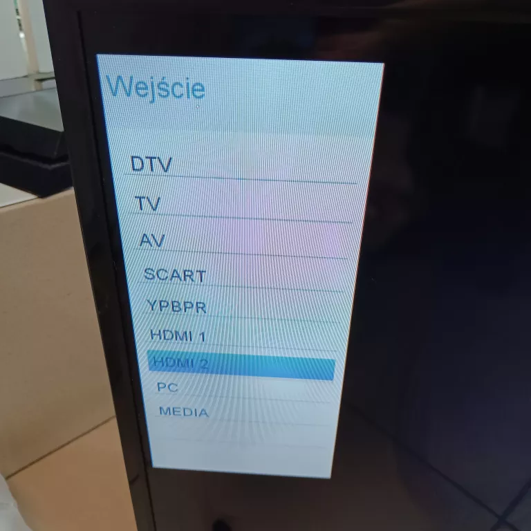 TELEWIZOR TV MANTA 32" LED3204 +PILOT