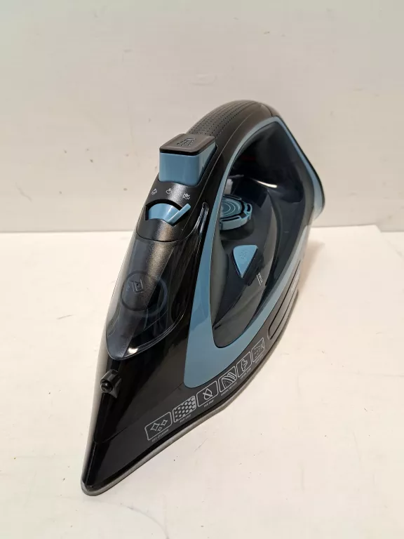 zelazko-bezprzewodowe-hoffen-csi-4179-polecam-model-csi-4179