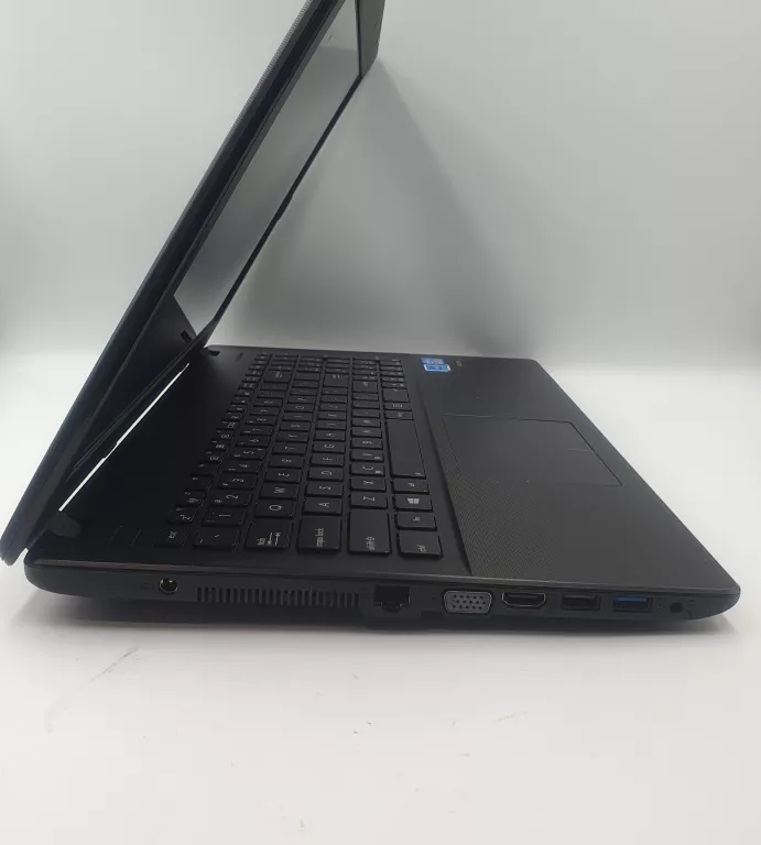 LAPTOP ASUS F551C I3-3217U/4GB/500GB WIN10 HD GRAPHICS 4000 15,6"