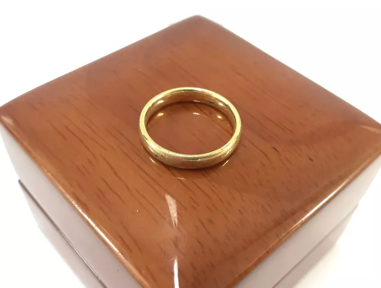 zloty-pierscionek-z-brylantem-004ct-585-326g-rozmiar-12-certyfikat-kamien-17088-128