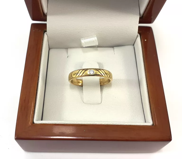 zloty-pierscionek-z-brylantem-004ct-585-326g-rozmiar-12-certyfikat-ean-gtin-5904237016399