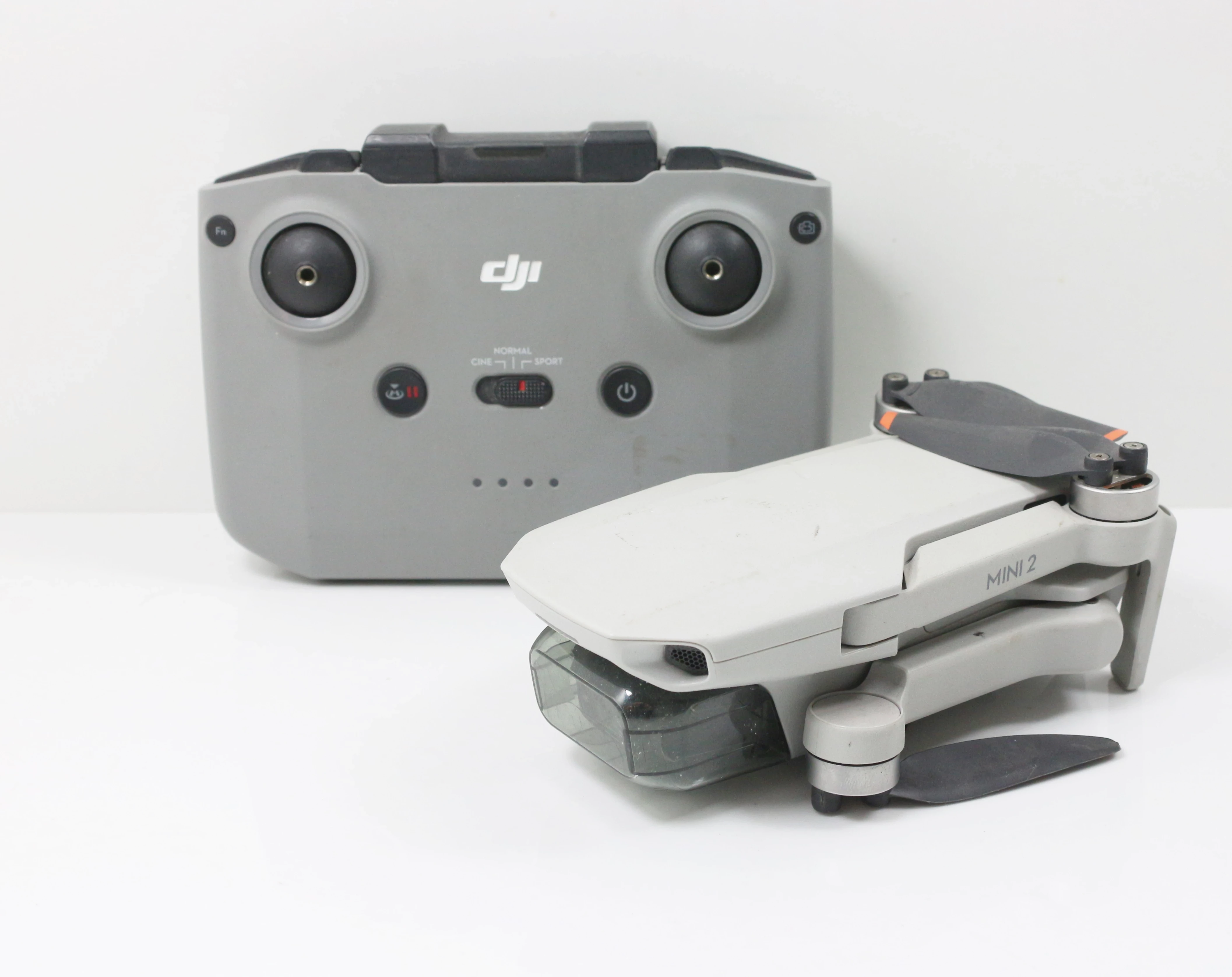 dron-dji-mini-2-ultra-light-249-g-pilot-marszalkowska-85-warszawa