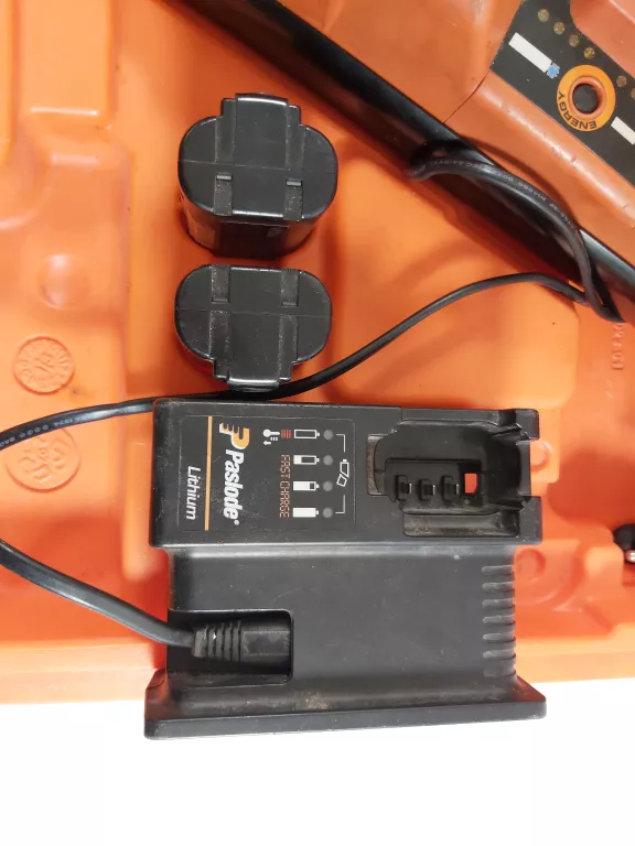 GWOŹDZIARKA GAZOWA PASLODE IM360CI LITHIUM KPL WALIZKA