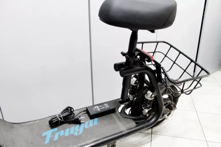 hulajnoga-elektryczna-frugal-spirit-z-siedziskiem-kolor-czarny