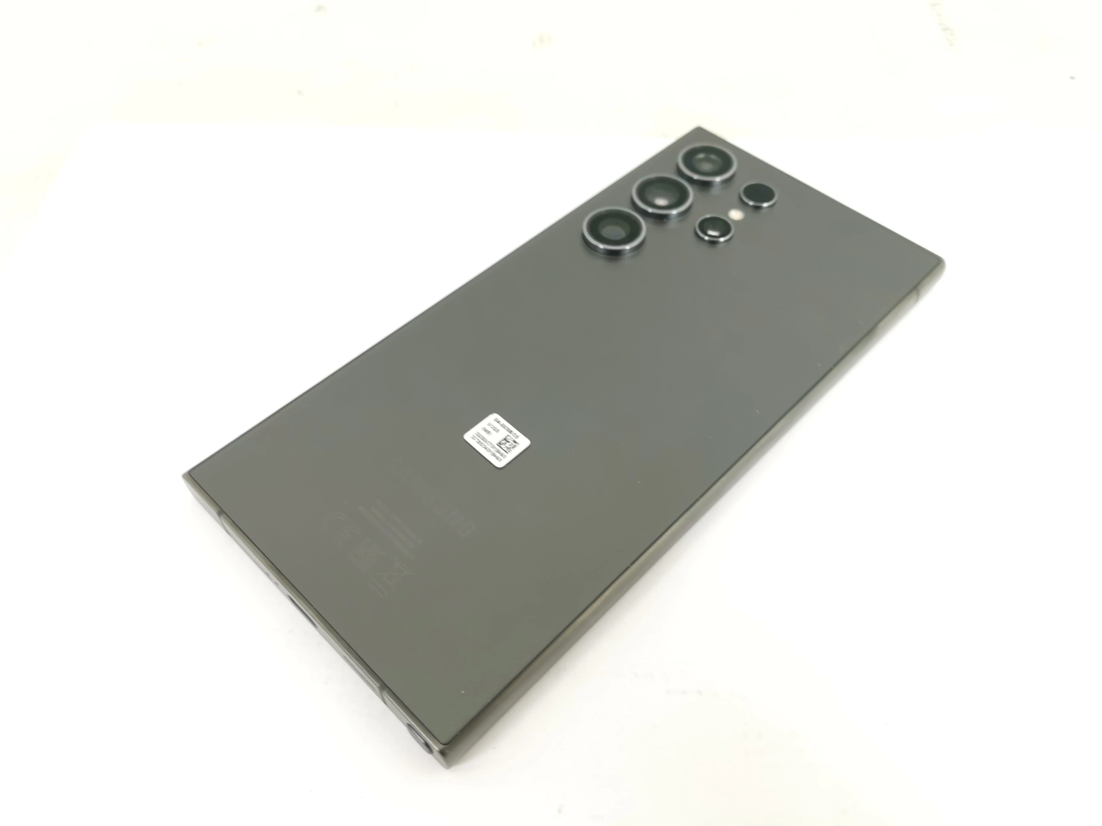 telefon-samsung-galaxy-s24-ultra-12-gb-512-gb-5g-opiss-kod-producenta-sm-s928bzkheue