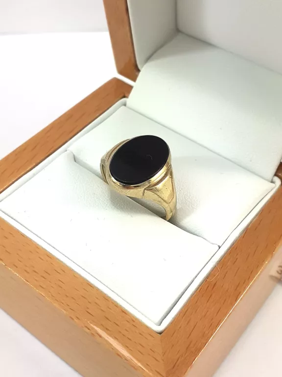 zloty-pierscionek-z-onyksem-333-247g-12-marka-inna-marka