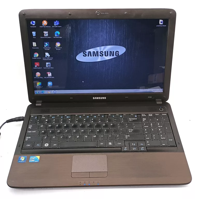 LAPTOP SAMSUNG R540
