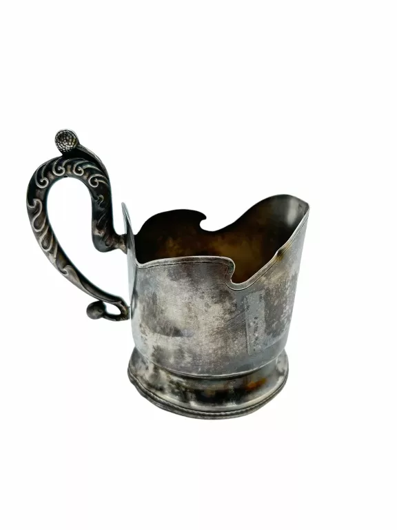 SREBRNY KUBEK/OSŁONKA W ZDOBIENIA 925 89G
