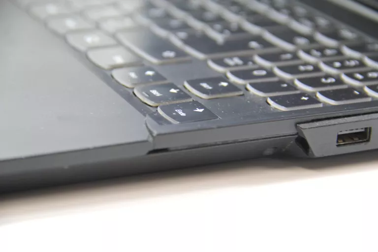 LAPTOP LENOVO LEGION Y540-15IRH 15,6" I5-9300HF 32GB RAM 256GB+1TB