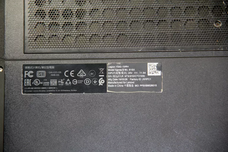 LAPTOP LENOVO LEGION Y540-15IRH 15,6" I5-9300HF 32GB RAM 256GB+1TB