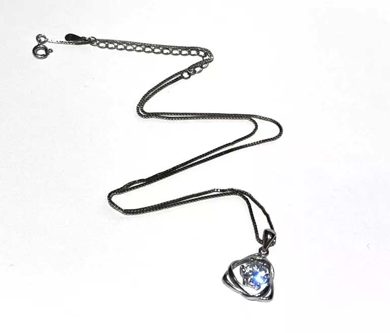 SREBRNY ŁAŃCUSZEK DAMSKI Z ZAWIESZKĄ 925 3,90