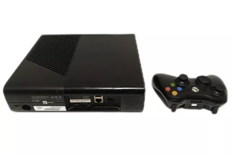 KONSOLA MICROSOFT XBOX 360 E + PAD + DYSK 1TB