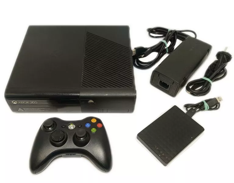 KONSOLA MICROSOFT XBOX 360 E + PAD + DYSK 1TB
