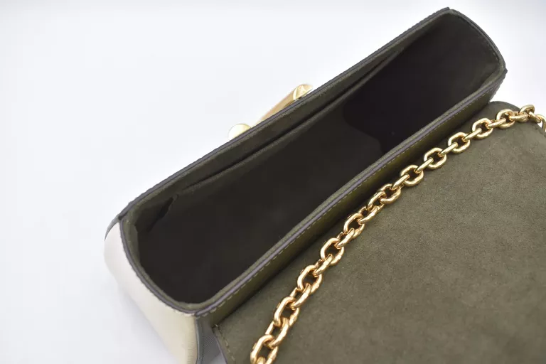 TOREBKA LOUIS VUITTON TWIST MM