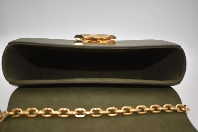 TOREBKA LOUIS VUITTON TWIST MM