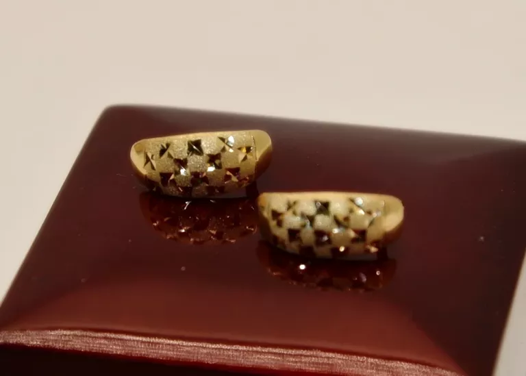 SOLIDNE ZŁOTE KOLCZYKI 585 2,84G