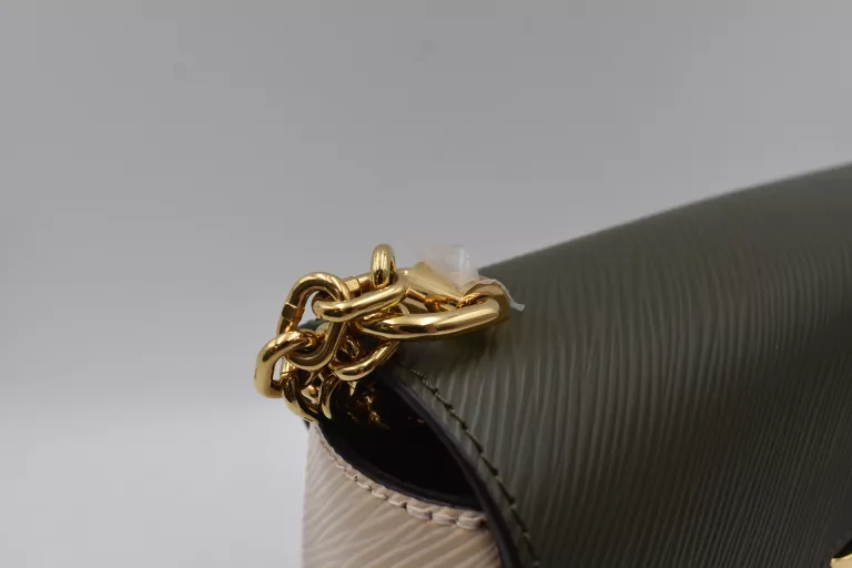 TOREBKA LOUIS VUITTON TWIST MM