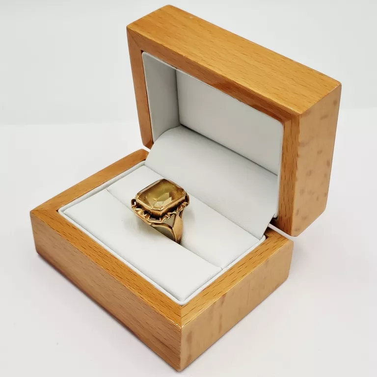 piekny-stary-zloty-pierscionek-z-cytrynem-prl-585-marka-bez-marki