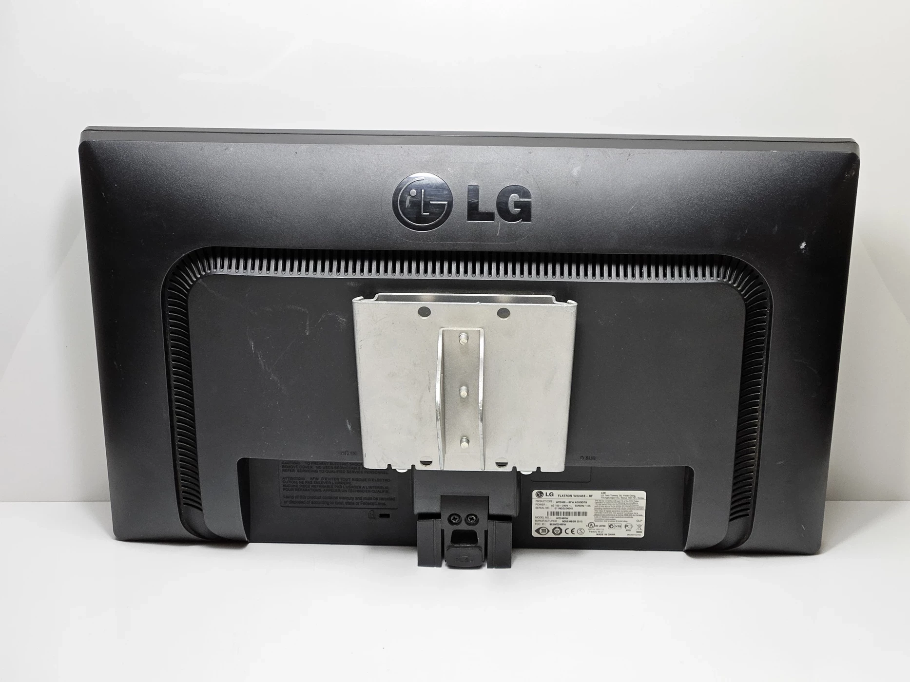 monitor-led-lg-flatron-w2246-kod-producenta-g366