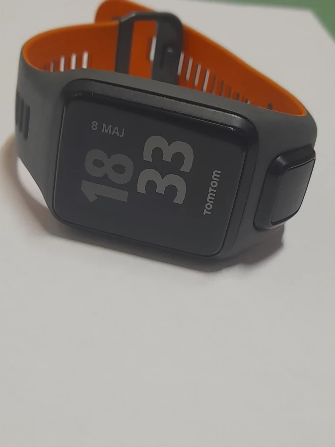 zegarek-tomtom-adventure-golfer-stan-uzywany