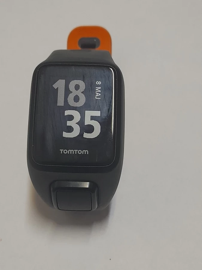 zegarek-tomtom-adventure-golfer-model-inny