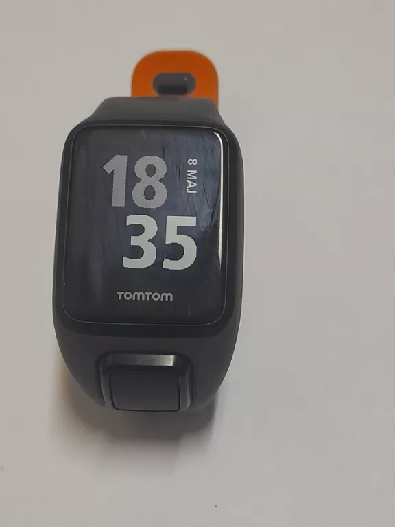 zegarek-tomtom-adventure-golfer-model-inny