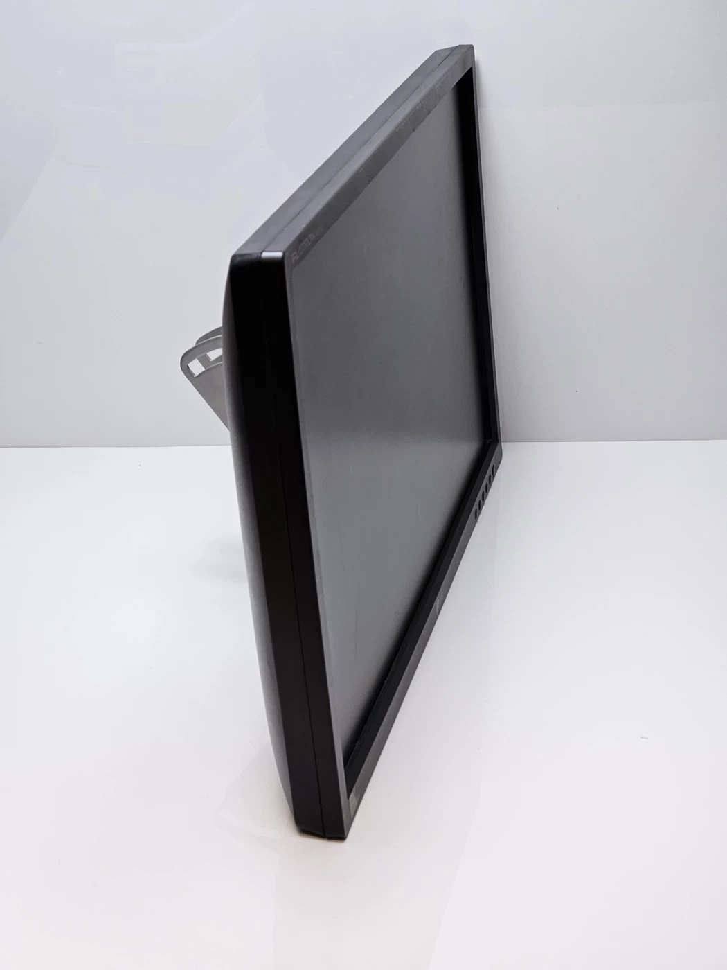 monitor-led-lg-flatron-w2246-ean-gtin-8808992739500