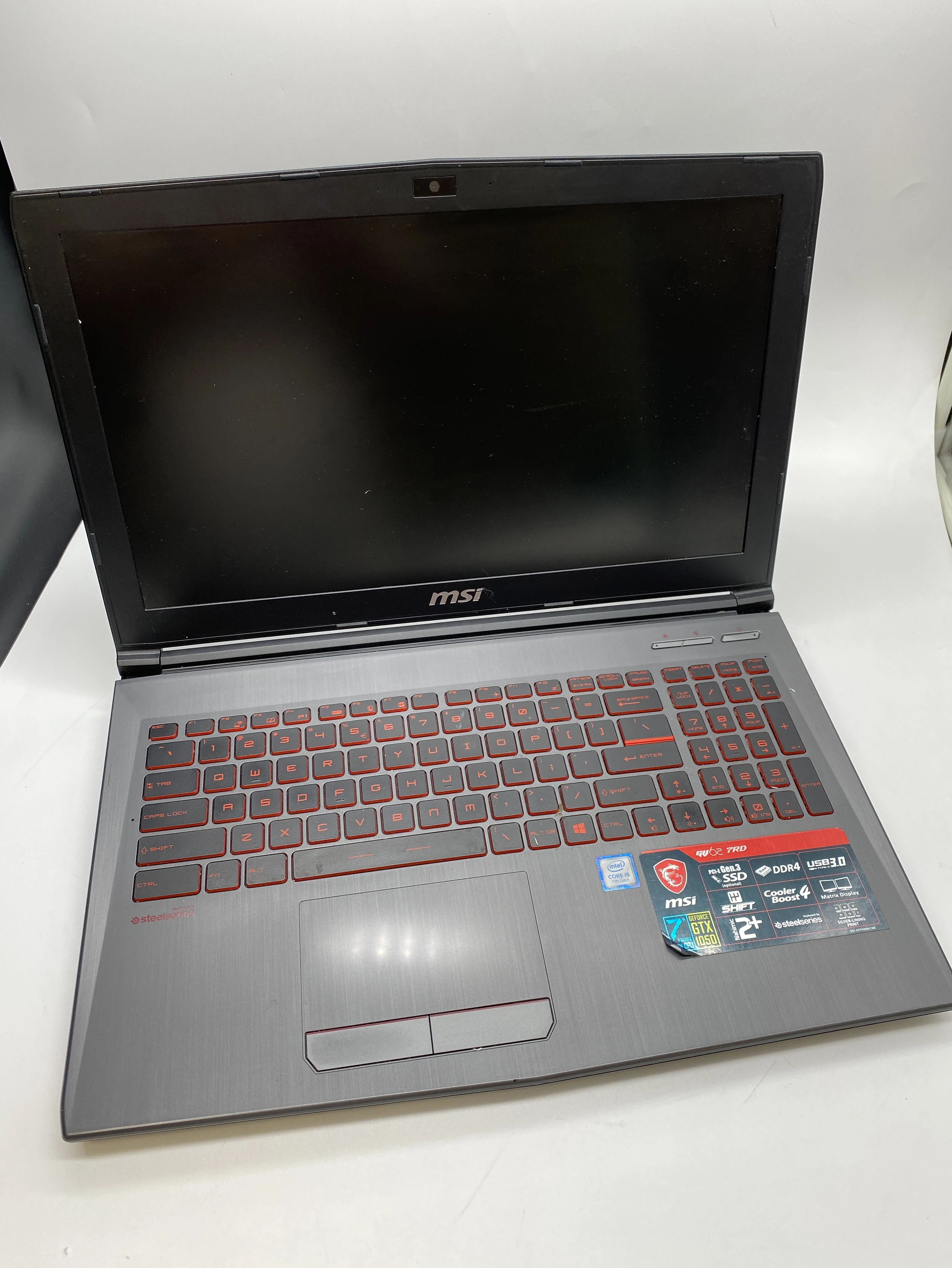 laptop-msi-gv62-7rd-zasilacz-wielkosc-pamieci-ram-8-gb