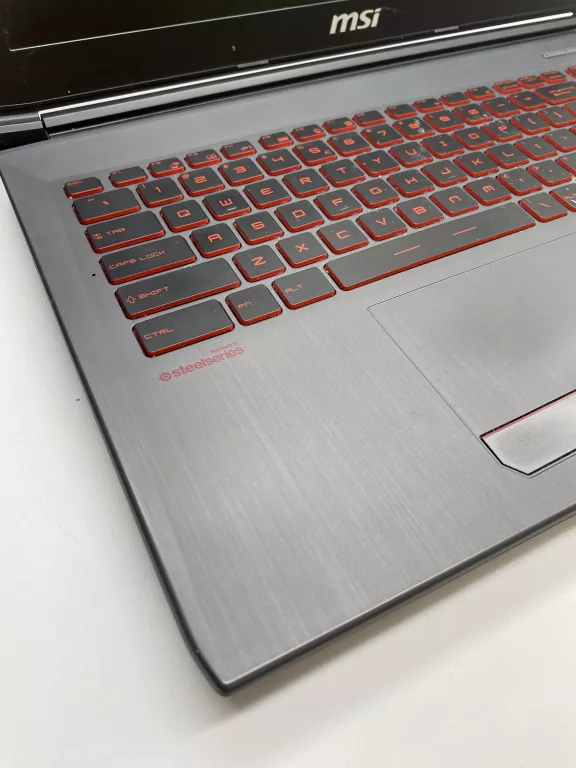 laptop-msi-gv62-7rd-zasilacz-liczba-rdzeni-procesora-4