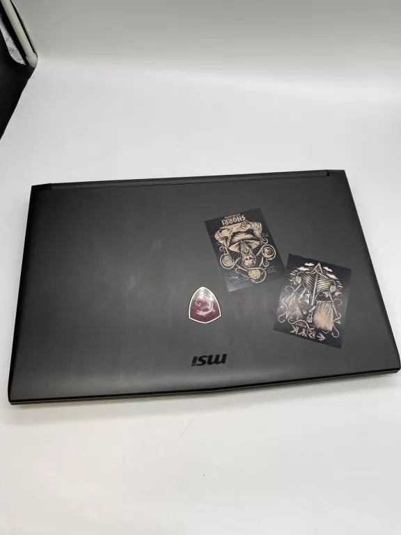 laptop-msi-gv62-7rd-zasilacz-pojemnosc-dysku-1000
