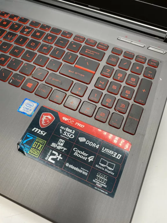 laptop-msi-gv62-7rd-zasilacz-rozdzielczosc-px-1920-x-1080