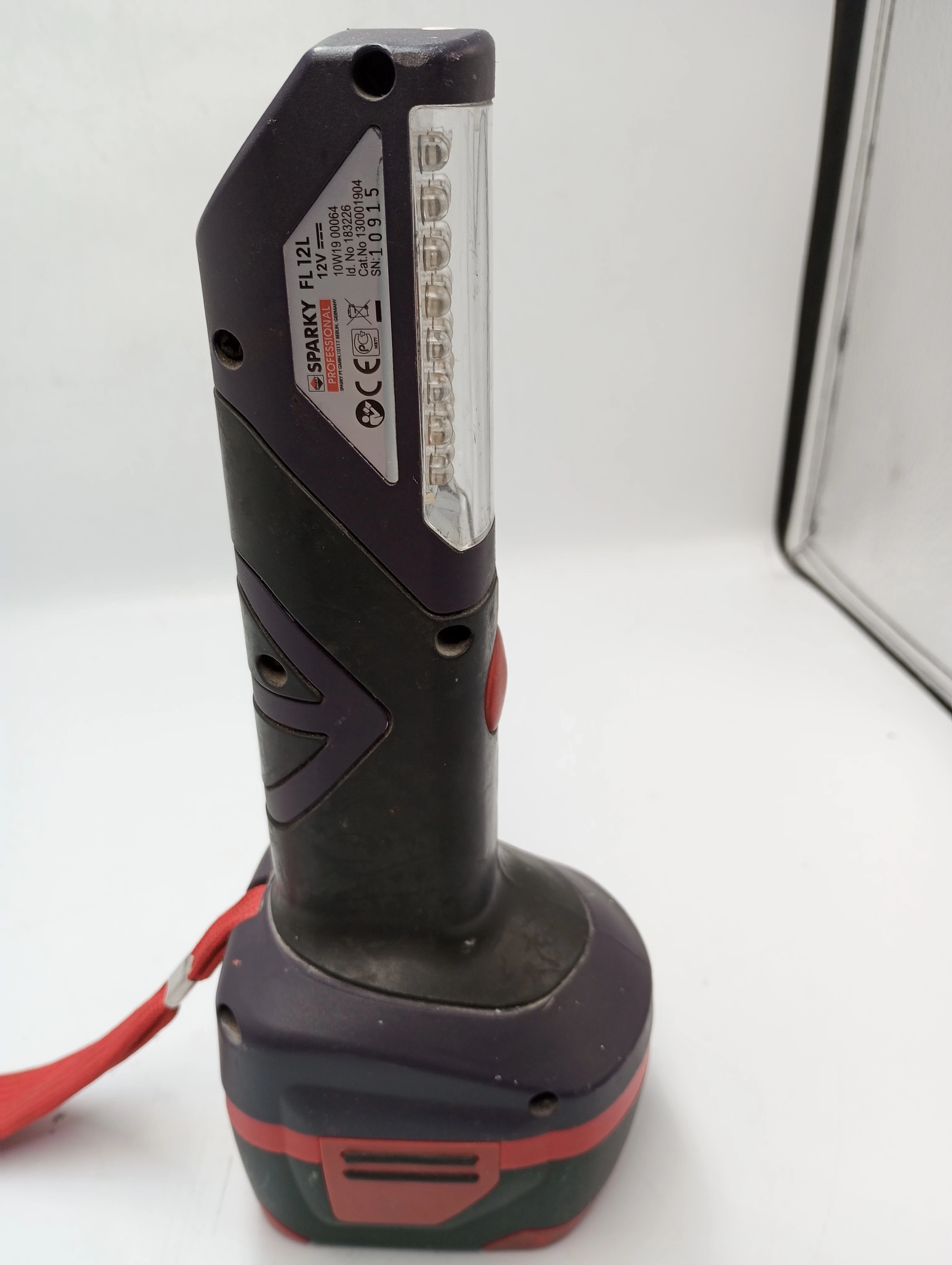 latarka-warsztatowa-sparky-fl-12l-stan-uzywany