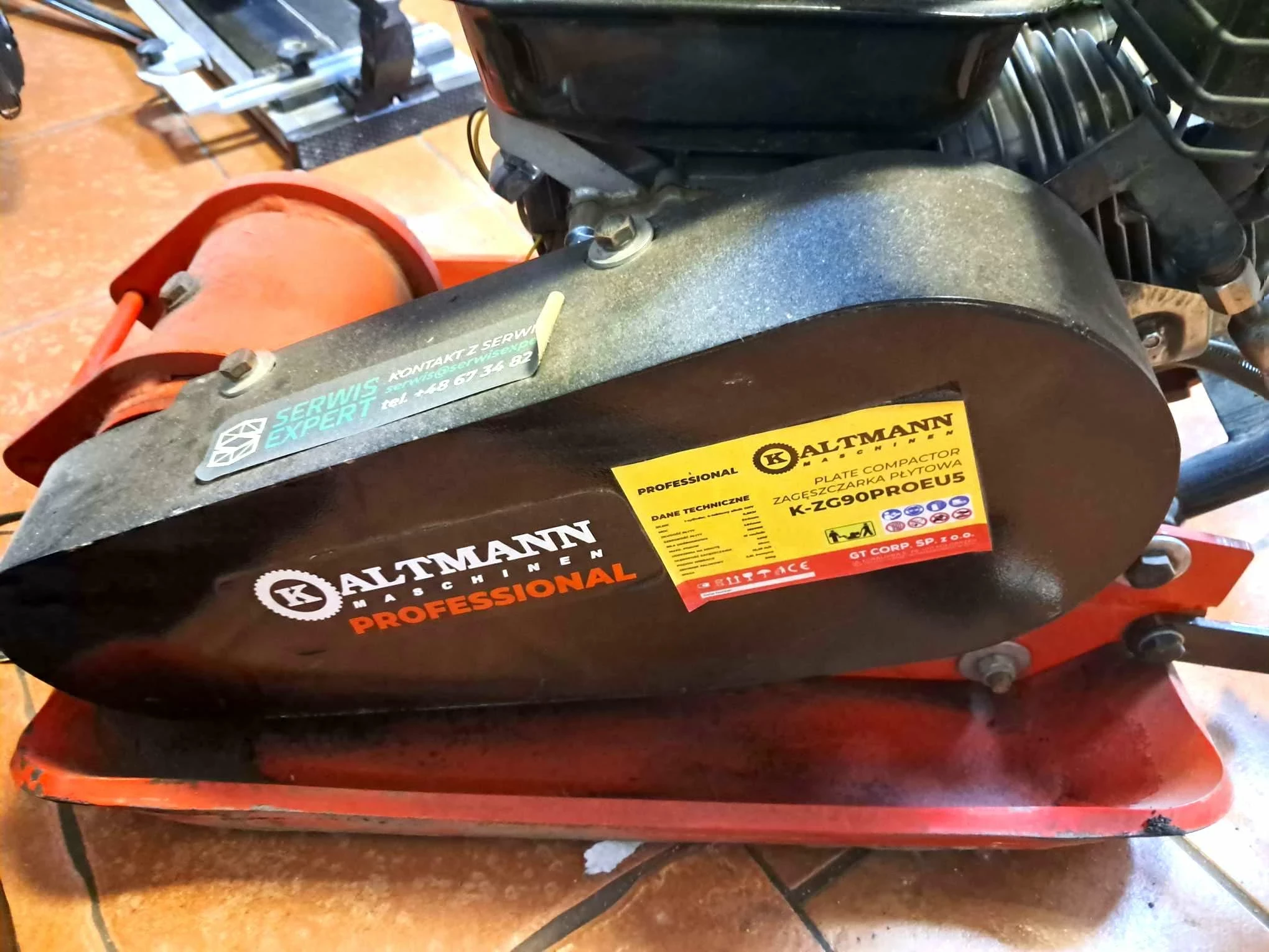 zageszczarka-kaltmann-65-km-rodzaj-zageszczarki-plytowa-ubijak