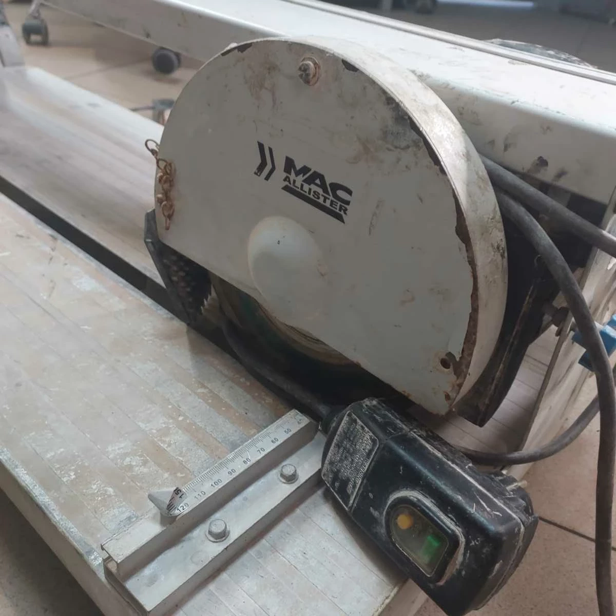 przecinarka-do-glazury-macallister-800-w-620mm-seria-800d