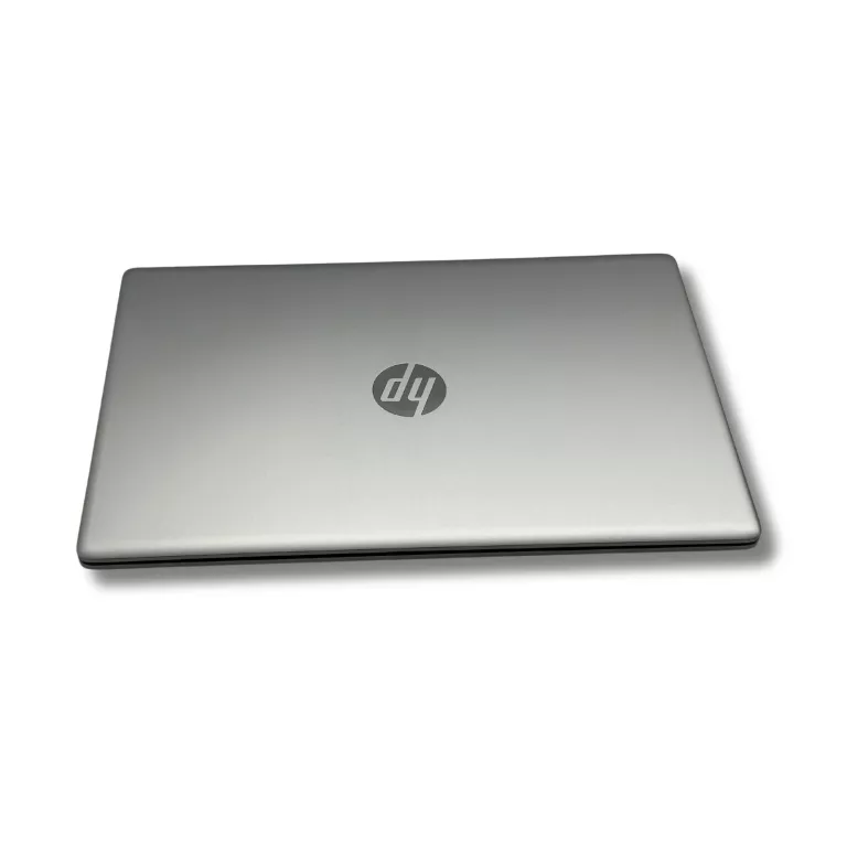LAPTOP HP 17 RYZEN 5-5500/16GB/512/WIN11