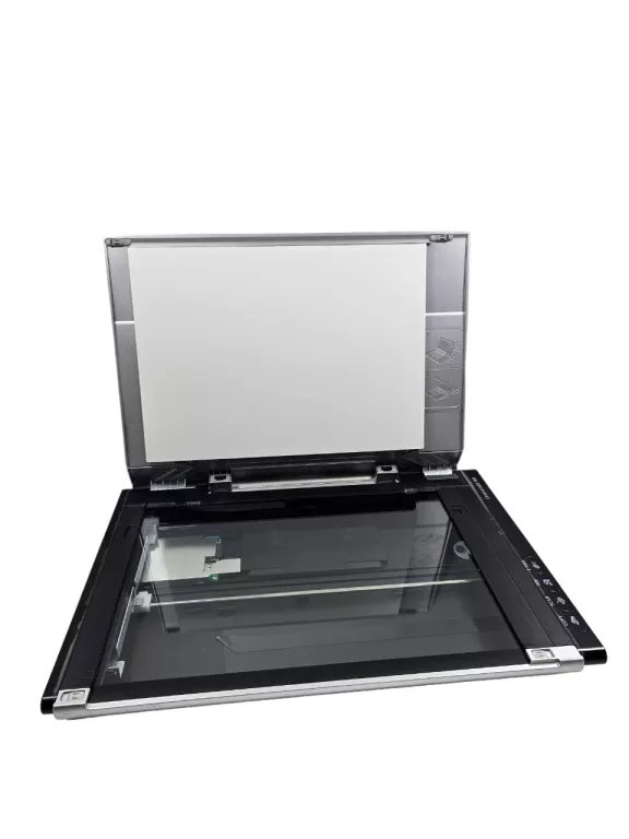 SKANER PŁASKI CANOSCAN CANON LIDE 700F 9600 DPI USB 2.0