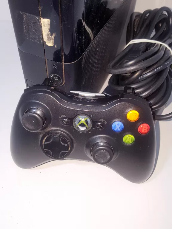 KONSOLA XBOX360 500GB + PAD + ZASILACZ