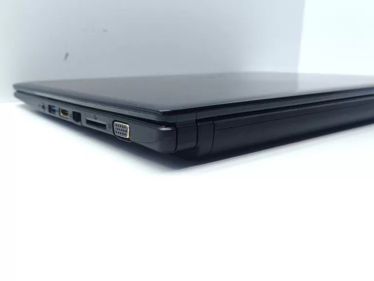 LAPTOP ASUS X401U #AMD C-60 2GB RAM 320GB HDD