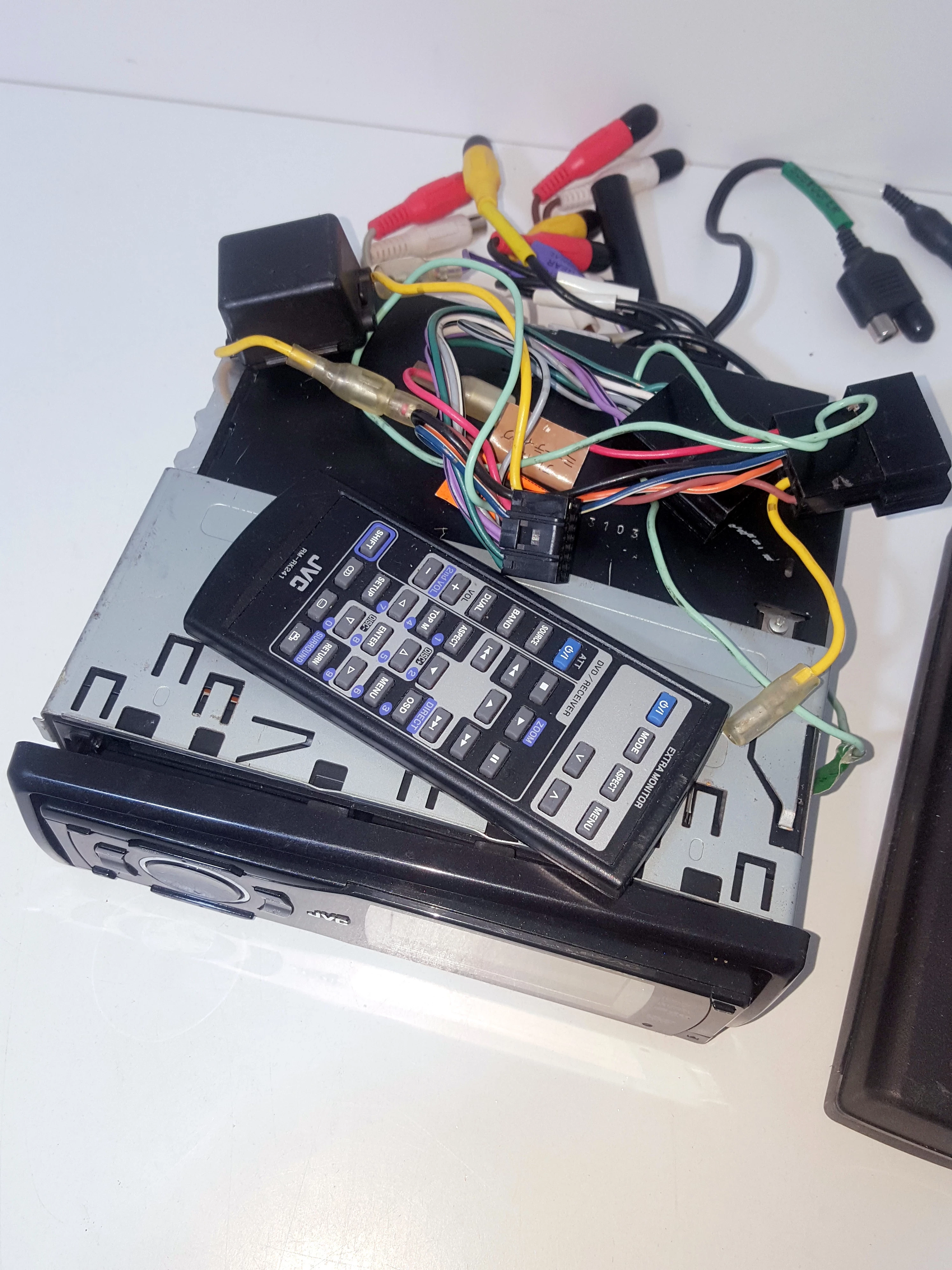 jvc-kd-avx11-caly-zestaw-stan-11323-2