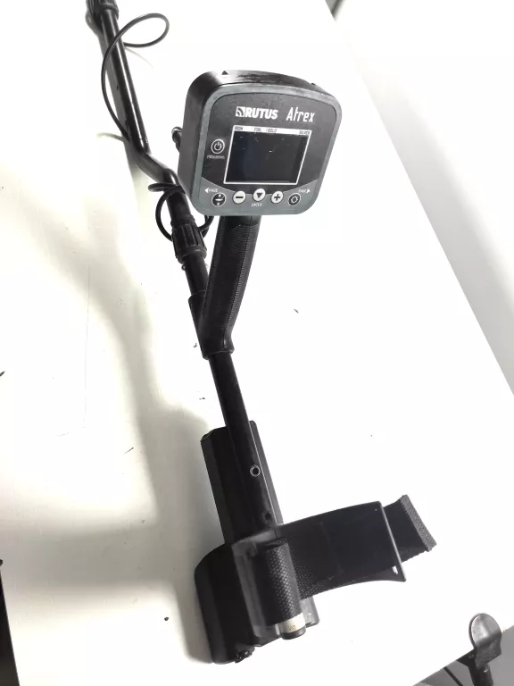 DETEKTOR WYKRYWACZ METALI RUTUS ATREX 29DD BN