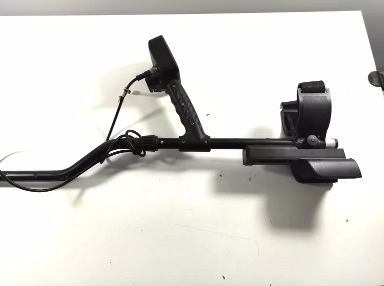 DETEKTOR WYKRYWACZ METALI RUTUS ATREX 29DD BN